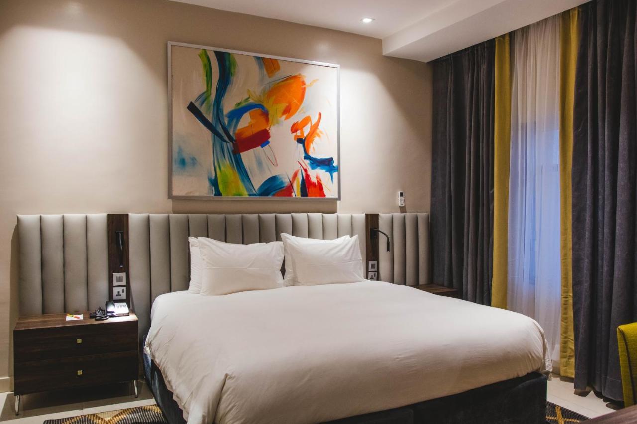 Amber City Hotels 오웨리 외부 사진